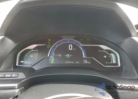 2019 Honda Clarity z USA, uszkodzony, nr VIN JHMZC5F16KC001407